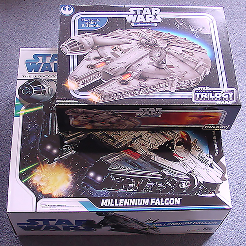 Review Hasbro's BIG Millennium Falcon SWNZ, Star Wars New Zealand