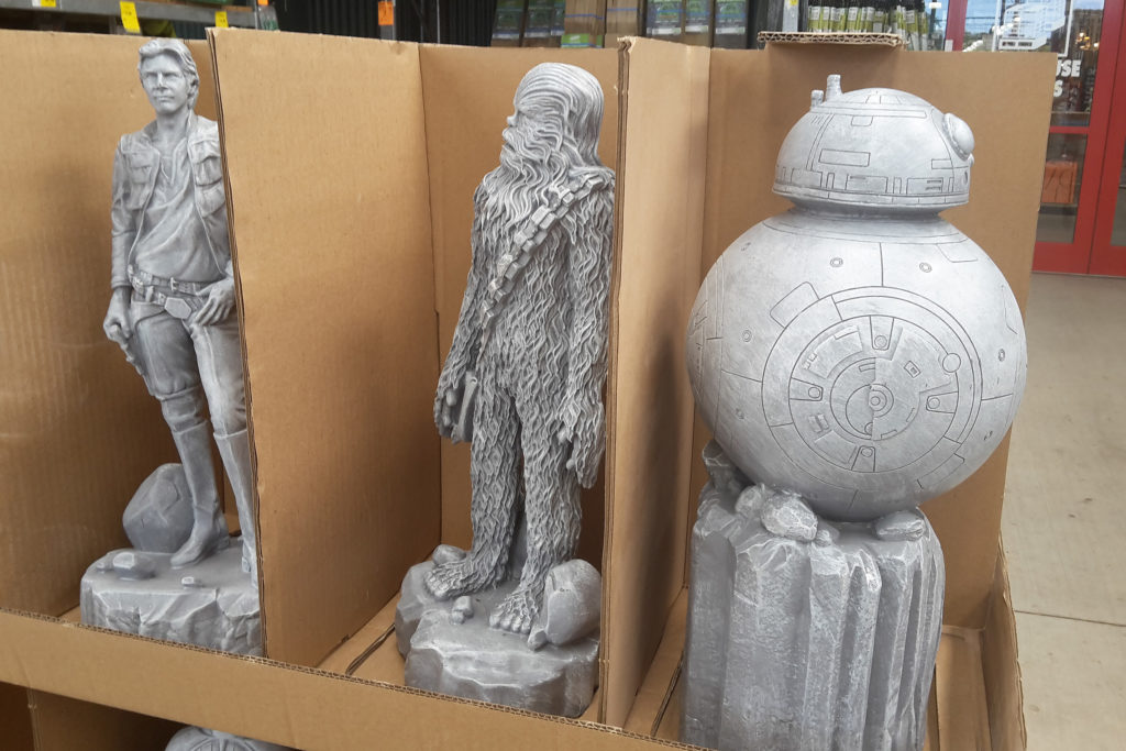 They're Back! Star Wars Garden Statues at Bunnings SWNZ, Star Wars